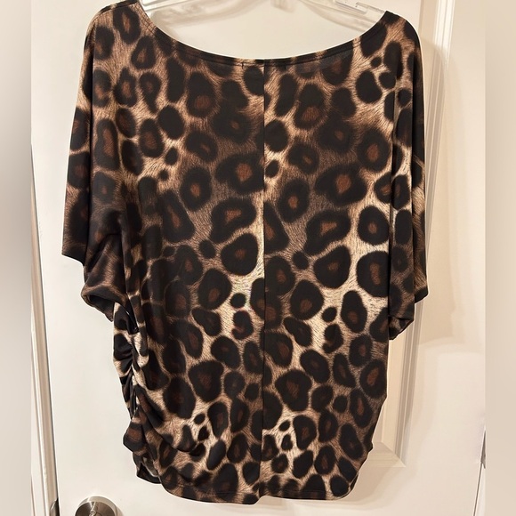 Suzie In The City Brown and Black Dolman Sleeve Blouse - Picture 3 of 4